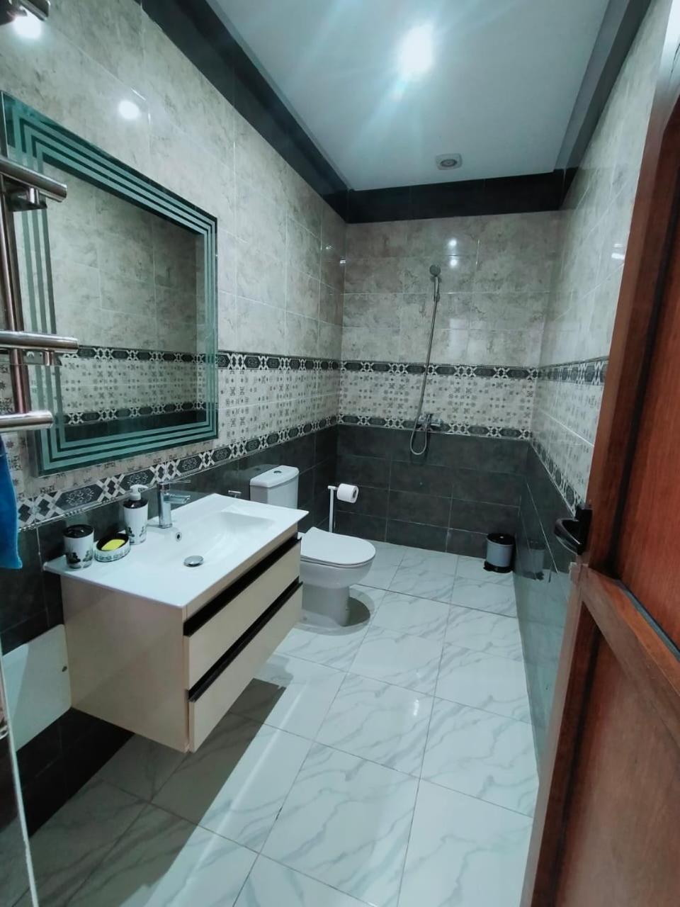 Appartement De Luxe A 7 Min De Centre De Ville A Petit Prix Pour Passer Un Agreable Sejour Marrakesh Buitenkant foto